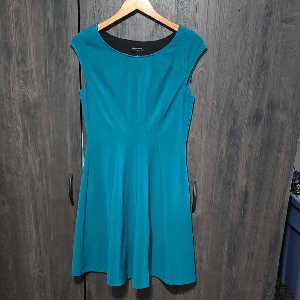 Signature by Robbie Bee Dress